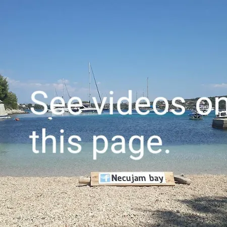Nyaraló Bay Nečujam